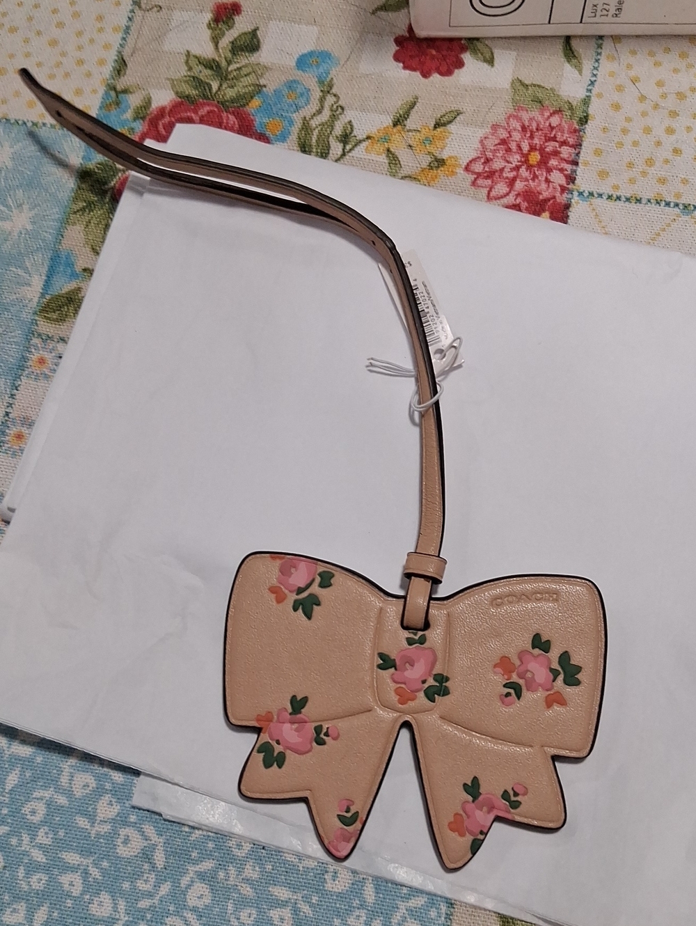 COACH FLORAL BUYTERFLY BAG CHARM...274178 - Picture 5 of 5